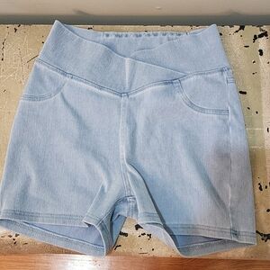 HALARA Crossover High Waist Light Blue Women's Shorts